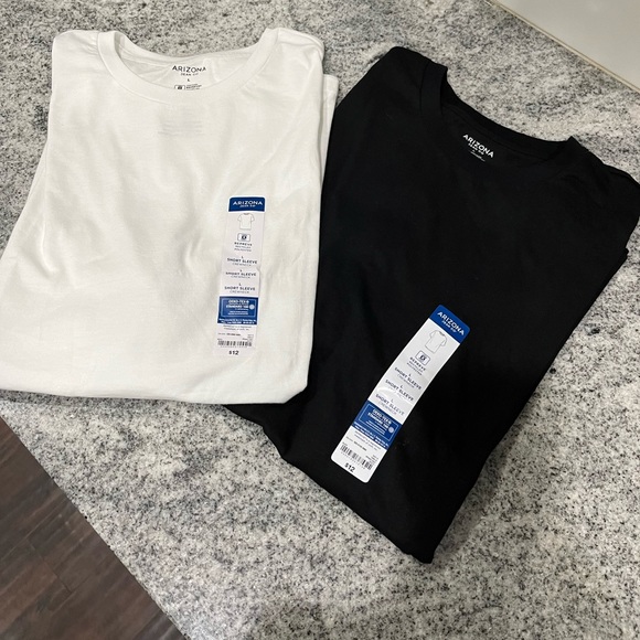 NWT! 2 Men’s Arizona T-shirts - Picture 2 of 5